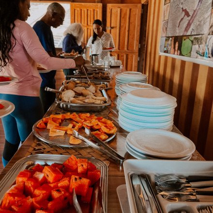 Café da Manhã e Almoços Regionais